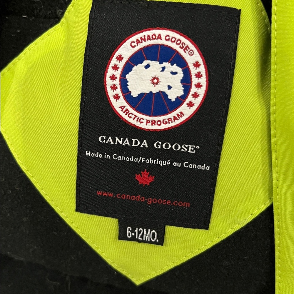 Canada Goose Lime Green baby bunting bad Snowsuit - Picture 4 of 8
